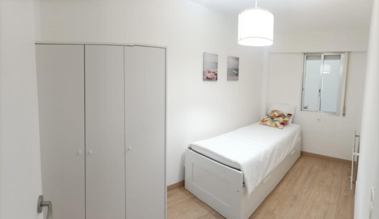 Precioso Apartamento En Primera Linea De Playa فيلاغارثيا دي أروزا المظهر الخارجي الصورة